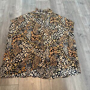 AFENI OVERSIZED BUTTON DOWN